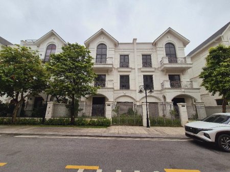 Bán BT song lập 4T, SH08, Ocean Park 1-Gia Lâm, Dt 150m, Mt 10m, Dài 15m, Đường 8m, Giá 36 tỷ . Lh 0784.238.666