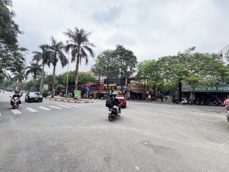 Bán Biệt Thự Song Lập 4 tầng , KĐT Văn Quán, Dt 231m, Mt 10m, Dài 23m, Đường 6m, Giá 55 tỷ . Lh 0784.238.666