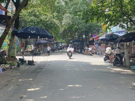 Bán nhà phố 4 tầng , Dương Lam , Văn Quán, Dt 106m, Mt 4.2m, Dài 25m, Đường 15m, Giá 27,3 tỷ . Lh 0784.238.666