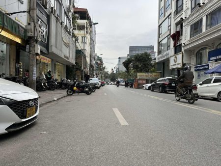 Bán nhà 8T phố Trung Phụng ,Đống Đa, Dt 97m, Mt 6,3m, Dài 15m Đường 10m, Giá 85 tỷ . Lh 0784.238.666