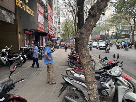 Bán nhà 5T phố Thái Hà ,Đống Đa, Dt 50m, Mt 3,2m, Dài 16m Đường 20m, Giá 38 tỷ . Lh 0784.238.666