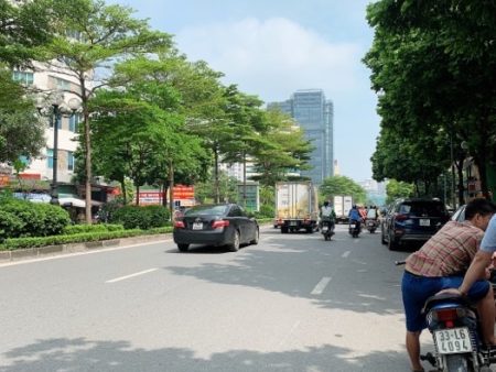 Bán nhà 1 tầng Phố Trung Kính, Dt 160m, Mt 6,5m, Đường 15m, Giá 120 tỷ . Lh 0784.238.666