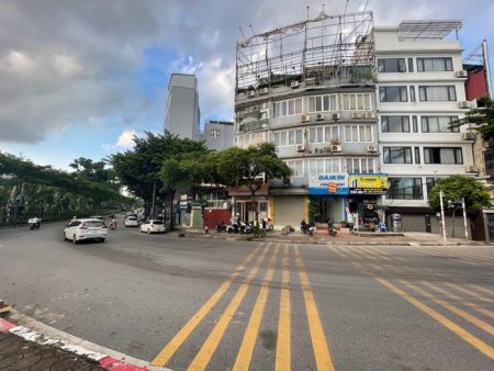 Bán nhà 5 tầng Phố Võ Chí Công, Dt 79m, Mt 13m, Dài 7m, Đường 15m, Giá 38 tỷ . Lh 0784.238.666