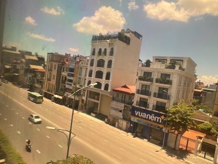 Bán nhà phố Nghi Tàm 5 tầng, Tây Hồ , Dt 92m, Mt 6m, Dài 15m, Đường 4.5m, Giá 31 tỷ . Lh 0784.238.666