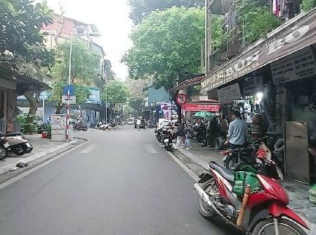 Bán nhà 2 tầng Phố Hàng Cá, Dt 131m , Mt 6m , giá 85 tỷ . Lh 0784.238.666