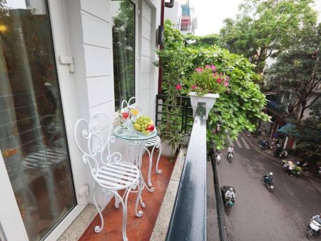 Bán Khách sạn 11 tầng Phố Hàng Gà, Dt 107m, Mt 5m, Dài 15m, Đường 15m, Giá 130 tỷ . Lh 0784.238.666