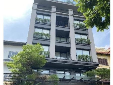 Bán nhà 6T phố Tô Ngọc Vân ,Tây Hồ, Dt 156m, Mt 11m, Dài 28m Đường 15m, Giá 129 tỷ . Lh 0784.238.666