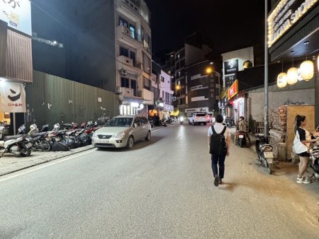 Bán nhà 5 tầng Phố Phan Kế Bính, Dt 74m, Mt 8m, Dài 9m, Đường 25m, Giá 50 tỷ . Lh 0784.238.666